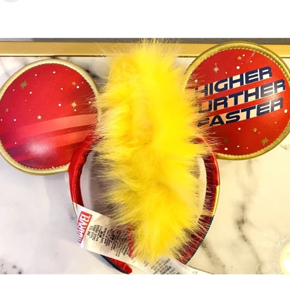 NWT Disney Parks Captain Marvel Mickey Minnie Mohawk Ears Headband - Picture 3 of 4